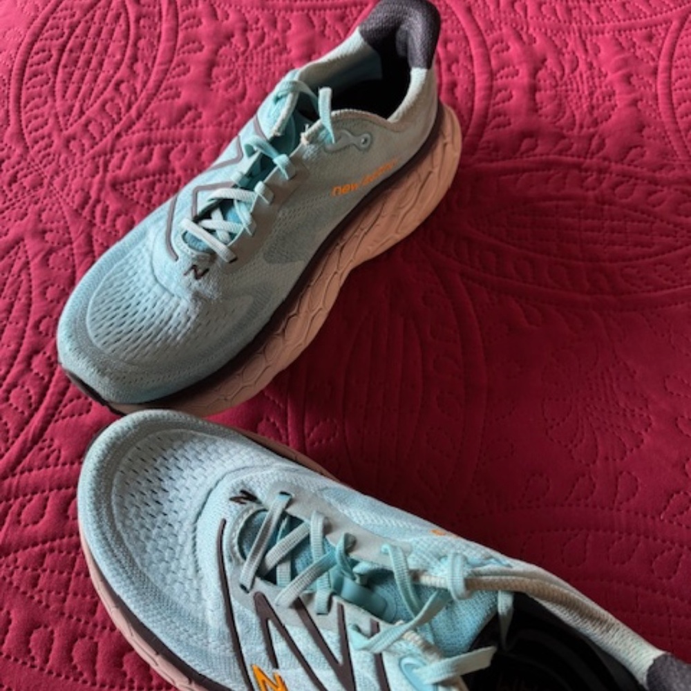New Balance Fresh Foam X mens 12.5 E , light blue, excellent condition - Picture 3 of 6